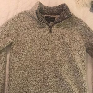 True grit pullover-soft / perfect for fall/winter